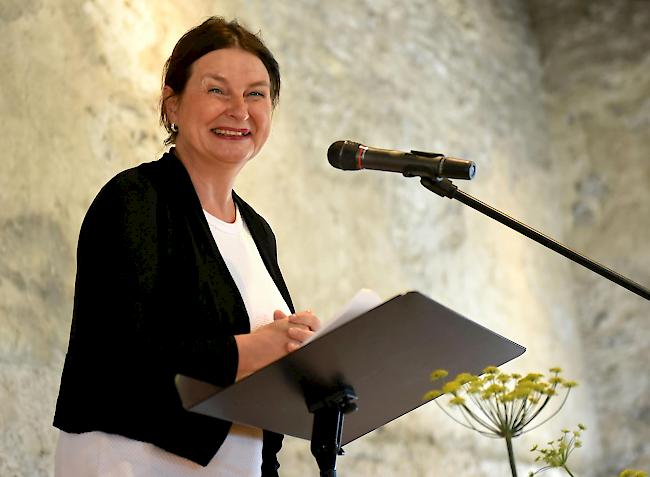 Radka Denemarkovà anlässlich der Spycher Literaturpreisverleihung 2019 im Schloss Leuk.