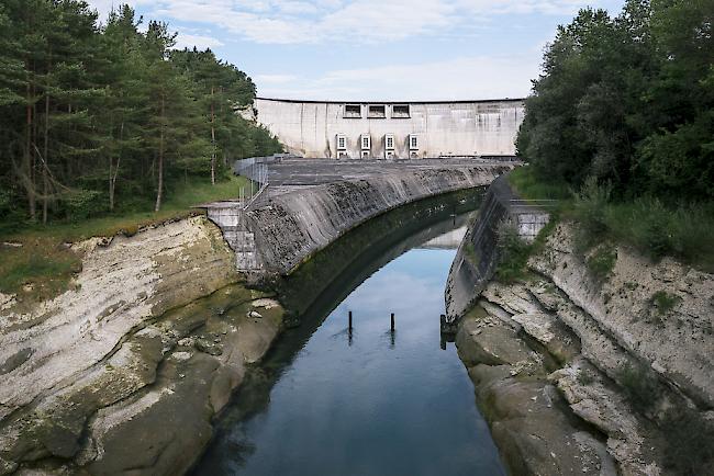 Kantone müssen dafür sorgen, dass Flüsse unterhalb von Kraftwerken genügend Restwasser führen. 