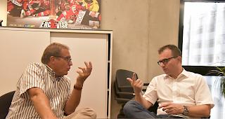 Pr&auml;sidenten im Gespr&auml;ch. Visps Norbert Eyer (links) und der Siderser Alain Bonnet.