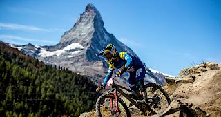 An der Mountainbike-Meisterschaft Enduro World Series massen sich die besten Enduro-Fahrer der Welt.