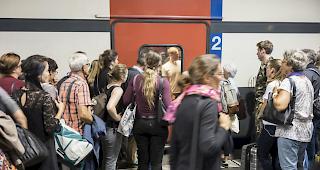 Nach dem t&ouml;dlichen T&uuml;r-Unfall Anfang August &auml;ndern die SBB die Weisungen an das Bahnpersonal.