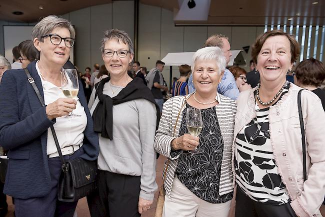 Elisabeth Venetz (69), Sibylle Schmidt (56), Martha Furrer (70) und Laetitia Summermatter (66), Brig.