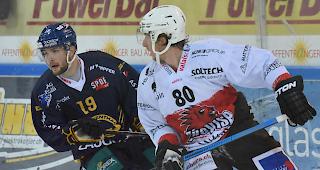 Fernando Heynen (rechts) gegen Langenthals Dominik Gyger, Visp kassierte im f&uuml;nften Spiel die vierte Niederlage.