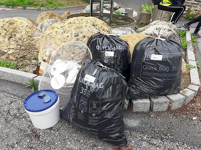 Der Abfall wurde in den verschiedenen Regionen von Susten, Leuk-Stadt, Agarn, Varen, Erschmatt, Guttet-Feschel sowie Salgesch und Siders gesammelt. 