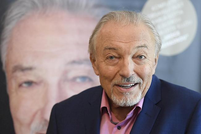 Karel Gott, einer der größten Stars der Schlagerwelt, ist tot.