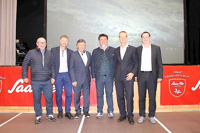 Zufriedener Vorstand Saastal Bergbahnen: Oscar Supersaxo, Markus Schröcksnadel, Peter Schröcksnadel, Stefan Zurbriggen, Martin Fritsch und Simon Bumann (von links).