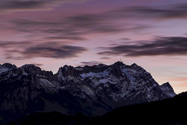 Das Alpsteinmassiv mit der Bergstation des Säntis. (Symbolbild)