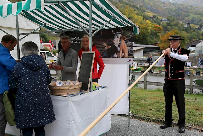 Impressionen vom zweiten Alp- und Bergproduktemarkt Oberwallis am Samstag im Landwirtschaftszentrum Visp.