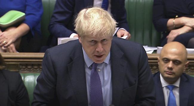 <b>Offene Drohung.</b> Boris Johnson hat im «House of Commons», dem britischen Unterhaus, damit gedroht, den Brexit-Deal zurückzuziehen und Neuwahlen anzustreben.