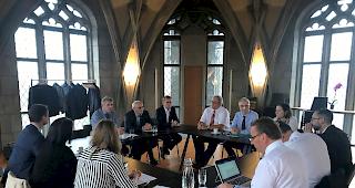 Treffen des Berner Regierungsrats mit dem Staatsrat des Kantons Wallis.