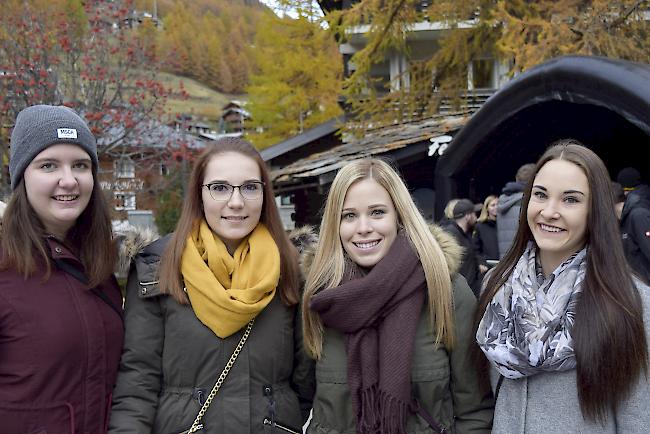 Marina Zurbriggen (22), Saas-Grund, Carole Burgener (22), Saas-Almagell, Sabrina Seematter (22), Stalden, Nina Bumann (22), Saas-Fee.