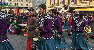 Die Guggemusik Caracas lud am Samstag in Brig zur Fastnachtser&ouml;ffnungsfeier ein.