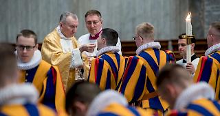 Das Buch &laquo;Sodom: Macht, Homosexualit&auml;t und Doppelmoral im Vatikan&raquo; vom franz&ouml;sischen Soziologen und Journalisten Fr&eacute;d&eacute;ric Martel polarisiert.