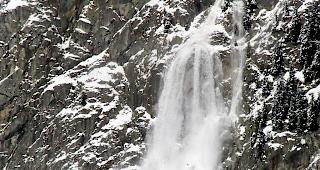 Das Lawinenschutzprojekt &laquo;T&auml;schwang&raquo; wird nochmals &ouml;ffentlich aufgelegt.