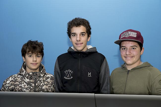 Hannes (12), Giuliano (15) und Robin (14) Chanton, Brig. 
