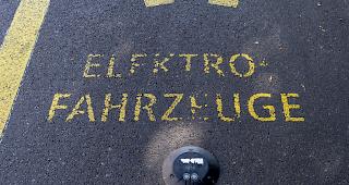 Bis 2022 sollen rund 15 Prozent der neu zugelassenen Autos einen Elektroantrieb haben. 