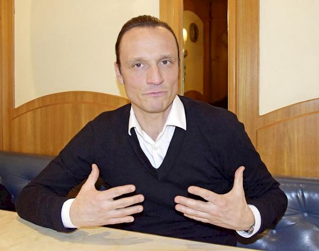 Adrian Arnold wechselt von der Politik zurück in den Fussball.