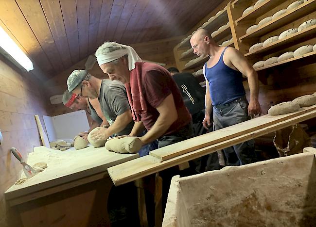 Reger Betrieb in der Brader Backstuben