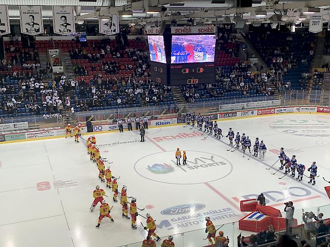 Der HC Siders am Dienstagabend zu Gast beim EHC Kloten, der bei diesem Heimspiel sein 85-Jahr-Jubiläum feierte.