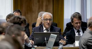 Fehl am Platz. Alex Schwestermann und sein Vorstoss. 