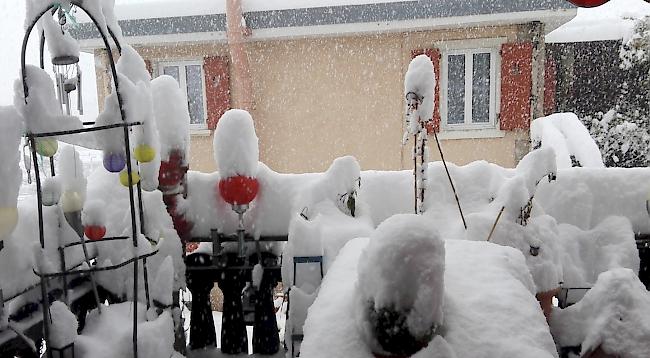 Der Neuschnee hat hier ein schönes Kunstwerk geschaffen.