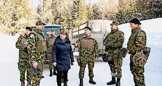 Redebedarf. Der Kanton bittet die VBS-Chefin Viola Amherd an den Verhandlungstisch.Foto keystone