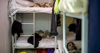 Neue Zahlen zeige. Seit der Einf&uuml;hrung von beschleunigten Asylverfahren reisen deutlich mehr Asylsuchende freiwillig aus der Schweiz aus.