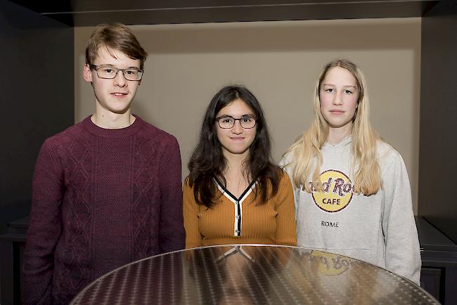 Samuel Imboden (17), Sereina Balmer (17) und Annemarie Koger (16), Visp. 