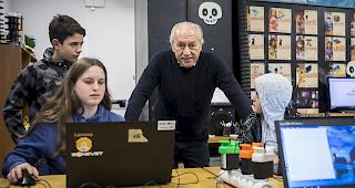 Bonevet ("Mach es selbst" oder "Do it yourself") heisst die Stiftung, die Xhiha im Jahr 2014 in der kosovarischen Kleinstadt Gjakova ins Leben rief.