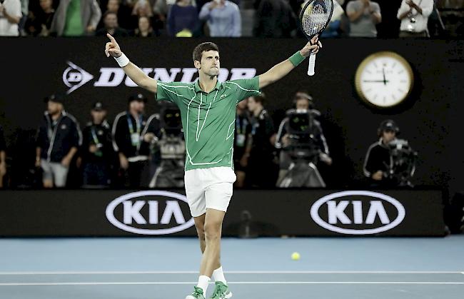 Novak Djokovic bleibt der König von Melbourne. Der 32-jährige Serbe siegte im Final gegen den Österreicher Dominic Thiem 6:4, 4:6, 2:6, 6:3, 6:4 und holte seinen 17. Grand-Slam-Titel, den achten am Australian Open.
