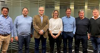 Der Verwaltungsrat und die Gesch&auml;ftsf&uuml;hrung der Fernw&auml;rme Visp AG an der Generalversammlung vom Donnerstag.