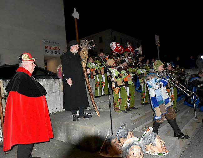 Impressionen der Leuker Fasnachtseröffnung.