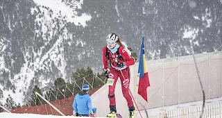 Alessandra Schmid l&auml;uft beim Einzelrennen in Berchtesgaden auf das Podest. (Archivbild)