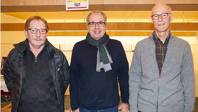 Das Siegertrio im Final-Auflageschiessen: René Ritz, Daniel Troger und Armand Salzgeber (von links).