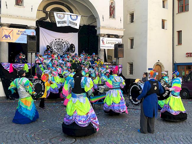 Die «Fägera» feiern am zweiten Tag des Briger Kasbah-Fests ihr Jubiläum.