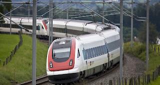 Eingebaut werden ein komplett neues Innendesign, ein besserer Mobilfunkempfang und ein zeitgem&auml;sses Kundeninformationssystem. (Archivbild)