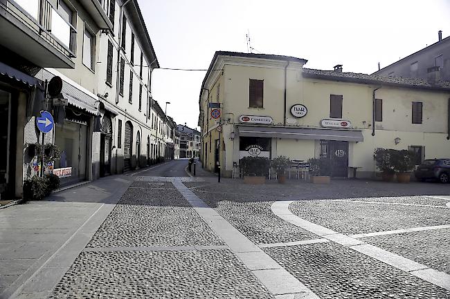 Leere Straßen in Codogno in der Lombardei. Die Behörden haben die Bewohner aufgefordert, zu Hause zu bleiben, nachdem in der Region mehrere Coronavirus-Infektionen nachgewiesen wurden.