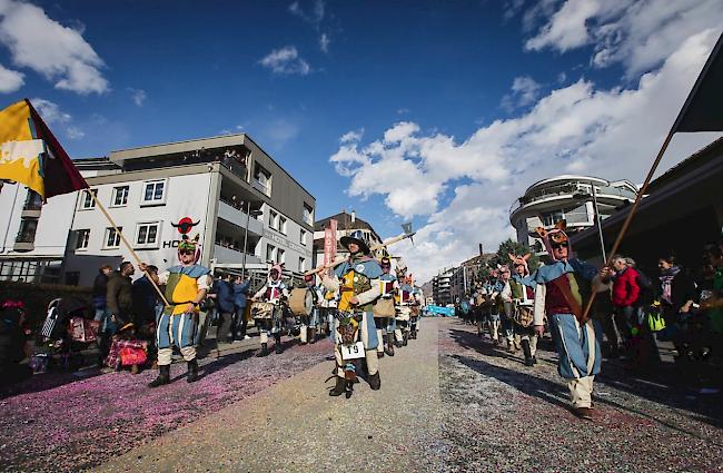 Impressionen vom Oberwalliser Fasnachtsumzug in Glis.