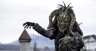 Die Wey-Tagwache ist in der Stadt Luzern um 6 Uhr mit einem Knall und Konfettischlangen&nbsp;gestartet.