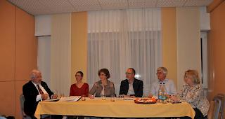 Widerstand. Ein Komitee mit Albert Bass, Rita Bonvin, Dr. Chantal Bochud Tornay, Dr. Patrick della Bianca, Dr. Gilbert Monney und Nadine Pardo (von links) warnt vor dem assistierten Suizid in den Institutionen.