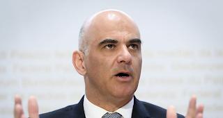 <b>Sicherheitsvorkehrungen.</b> Gesundheitsminister Alain Berset verbietet Grossanl&auml;sse aufgrund des grassierenden Coronavirus.