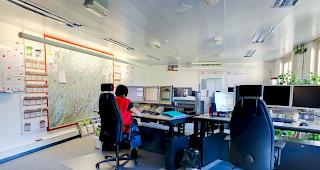 Die Hotline wird von der kantonalen Walliser Rettungsorganisation (KWRO) betreut. (Symbolbild/Archiv)