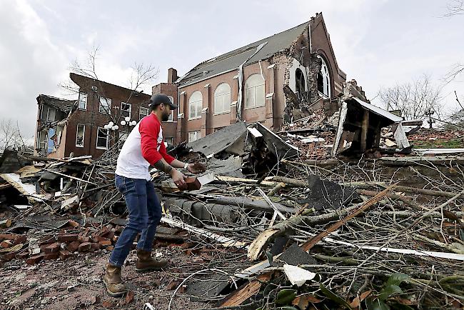 Mehr als 20 Tote nach Tornado im US-Bundesstaat Tennessee