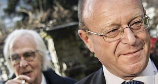 Auf dem Weg zum Walliser Kantonsgericht: Jean-Luc Addor mit seinem Verteidiger, dem Genfer Anwalt Marc Bonnant.