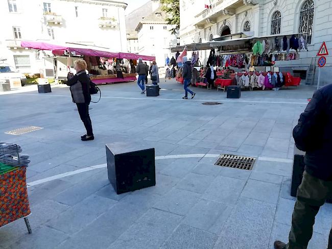 Ungewöhnliches Bild. Am samstäglichen Markt in Domodossola bleiben Schweizer Gäste aus.