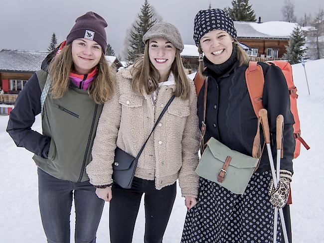 Chiara Burgener (18), Glis, Céline Bonvin (18), Birgisch, und Sara Seiler (22), Termen. 