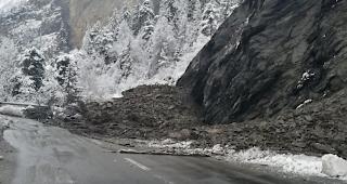 Die Strasse Rumeling-Inden-Leukerbad ist seit 14 Uhr wieder ge&ouml;ffnet.