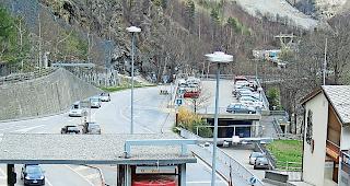 Zoll Gondo. Noch ist die Grenze zu Italien offen.