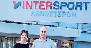 &laquo;Es geht weiter&raquo;. Nicole und Klaus Abgottspon, Sportfachh&auml;ndler in Visp. 