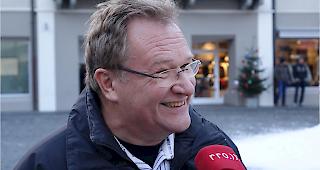 W&uuml;nsche zum 60. Geburtstag hat Z'Hansr&uuml;edi nicht viele: &laquo;Gesundheit und Zufriedenheit, das reicht mir schon v&ouml;llig&raquo;, so der Alleinunterhalter.